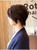 ショートウルフ×立体感×明るい白髪染め　【Rotohair】