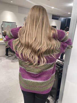 キング 枚方店(K!ng) 縮毛矯正髪質改善ハイライトレイヤーカット枚方美容室エクステ