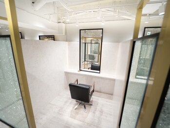 BELDAD高槻【髪質改善専門店/縮毛矯正/トリートメント/艶カラー】