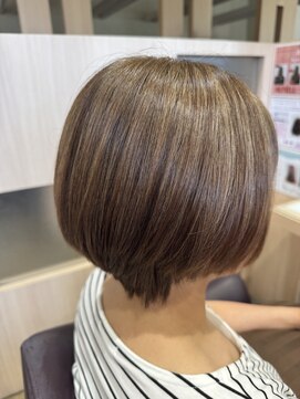 白髪を活かしたカラー