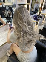 ラピス 千葉(Lapis)&nbsp;シルバーグレーカラー、エクステ