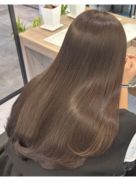 ウノ 伊勢原(UNO) マロンベージュカラー