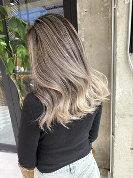 ルーフアクト(LUFE act) 育てて叶うホワイトバレイヤージュ