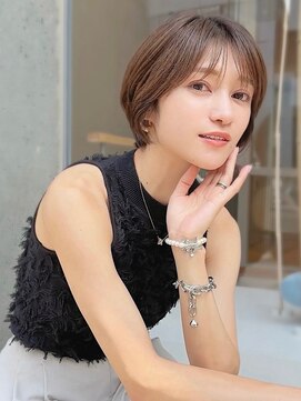 アイドットプラス 札幌大通り(i.+ODORI) 似合わせカットニュアンスカラーナチュラル大人ショートボブ