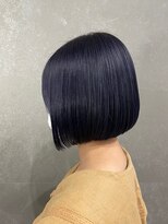 カルフール ロコ 草加西口店(Carrefour LOCO)&nbsp;ブリーチなしダブルカラー,ブルーブラック,トレンドボブ,暗髪