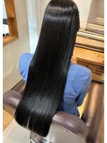 トゥーリ(tuuli)&nbsp;髪質改善縮毛矯正＊ロングヘアー　黒髪