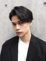 バイフィフス 原宿/表参道(by fifth)&nbsp;センターパートニュアンスパーマフェザーパーマツーブロック