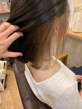 ワット 新宿店 【W-ワット-新宿担当Satomi】イヤリングカラーグレージュcolor♪