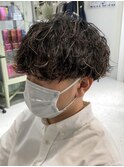 波巻きスパイラルパーマツーブロックメンズマッシュメンズヘア