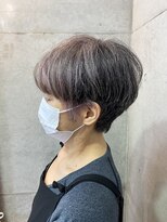 ムーサ(musa)&nbsp;丸みのあるショート×明るめ白髪染め