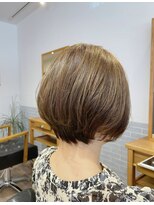 トナリ(tonari)&nbsp;大人女子ショートボブ