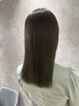 フレームプラス 御堂筋難波店(FRAME +) 【FRAME+】透明感アッシュグリーン