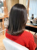 ネオリーブ チロル 横浜西口店(Neolive CiroL.)&nbsp;切りっぱなしロブ　柔らかグレージュヘア