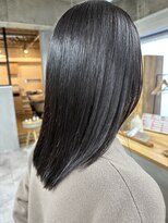 ヴィア(via) 数ヶ月ぶりの縮毛矯正
