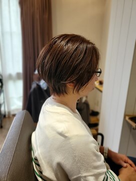 ヘアスペース リズム グリーン(Hair space Rizm green) 一番人気の長さのショート