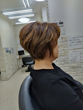 美容室 いずみ ショートボブ