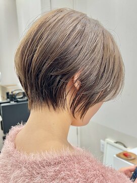 ウルア 吉祥寺店(ULUA) ☆大人可愛い耳かけショート☆ショートの神様@ulua.taka