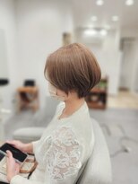 ツナグ(TSUNAGU)&nbsp;質感にこだわった丸みショートボブ