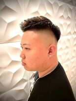 銀座マツナガ 浅草店&nbsp;短髪/7:3ハードパートスタイル/スキンフェード