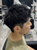 ヒュイル バイ ニアウ(Hwyl by Niau) メンズカットパーマニュアンスパーマジェットモヒカンショート