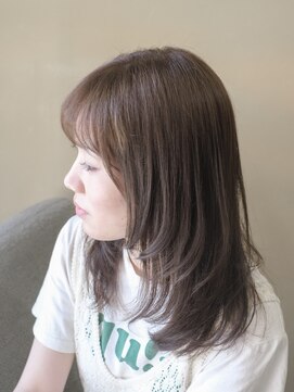 ザズー 髪と図書(zazou) ロングレイヤースタイル