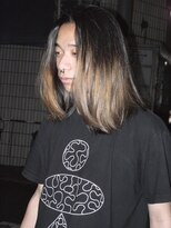 ココ 原宿(KOKO)&nbsp;ニュアンスパーマメンズロングダブルカラーセンターパート