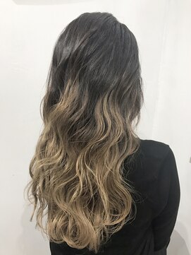 ヘアースタジオ ゼン(hair studio Zen) ハイコントラスト_グラデーションカラー