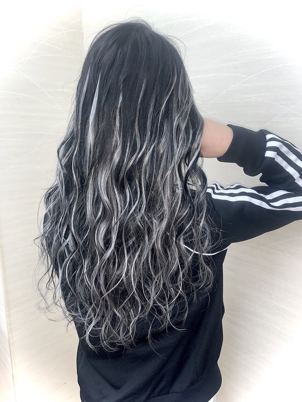 ブラック×シルバー#シールエクステ#ホワイトグレージュ#水戸