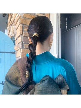 ミル(1001 mille) 成人式・卒業式に！タイトで可愛いロープ編み【1001mille】