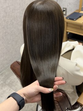 ナチュラル グロー 仙台駅前店(Natural grow) 艶カラー“オリーブグレージュ”