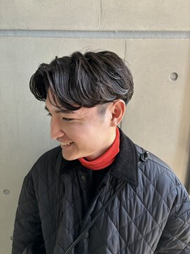 グラフ 立川(Graph.) センターパートニュアンスパーママッシュメンズカット