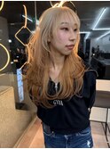 顔周り レイヤーオリーブグレージュハンサムショート 前髪なし