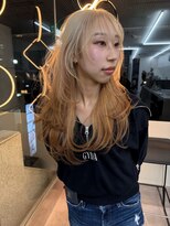 ラ キング(LA KING)&nbsp;顔周り レイヤーオリーブグレージュハンサムショート 前髪なし