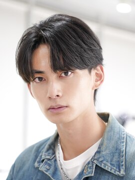 オーシャントーキョー 渋谷(OCEAN TOKYO) フェザーパーマシャドウパーマカルマパーマセンターパート