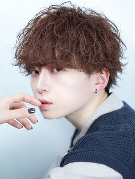 アイトーキョー 名古屋2nd(AI TOKYO) フェザーパーマ/スパイキーショート/サーフカール[名古屋駅]