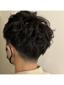 エッセンス メンズパーマ