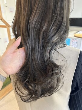 【天王寺 / あべの】オリーブグレージュ