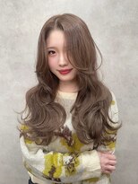 ルノン(LUNON)&nbsp;黒髪クラゲヘアーオリーブグレー小顔ココアベージュ