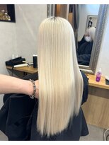 サンドレオ 新宿店(sand Leo) ロングホワイト!