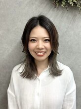 スタイリスト紹介４・ママ美容師が提案するお手入れ簡単ヘア「ブリーチなしの透明感カラー！」佑紀[稲毛]