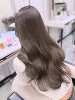 ハーディ 天神大名(Hardy)&nbsp;オリーブグレージュ　韓国ヘア　くびれヘア　ロング