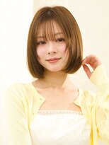 シアバイルーシー(SIA by LUCEY)&nbsp;顔周りレイヤーボブ