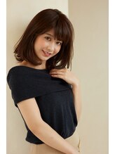 ニコマリア(Nicomaria from zacc)&nbsp;毛先だけパーマ。ミディアムボブ。