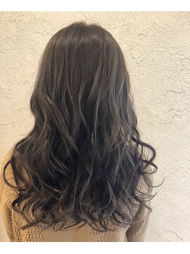 ヌーム 塚本店(NOOM) 外国人風カラー×無造作カール