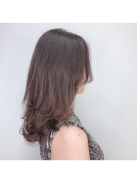 イーラ(era) 《era》 ビターブラウン 透明感 ツヤカラー みわ