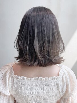 アイティーバイアルバム 藤沢店(IT by ALBUM) グレージュ_くびれヘアビタミンカラーメルティカラー_ba335631