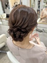 クローバー 本店(CLOVER) シニヨン