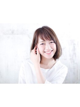 ＜美髪は健康的な頭皮から＞大人ならではのお悩みも、経験豊富な同世代スタッフが解決へと導きます◇