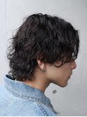波巻きツイストスパイラルウルフセンターパートメンズパーマ