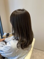 エンター 天神店(ENTER)&nbsp;柔らかオリーブベージュで透明感アップ